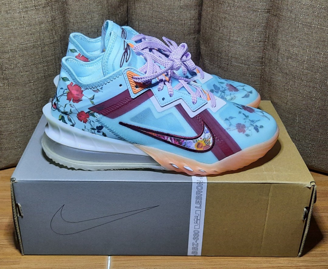 lebron daughters shoe