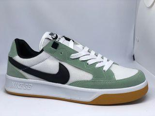 nike delta force green