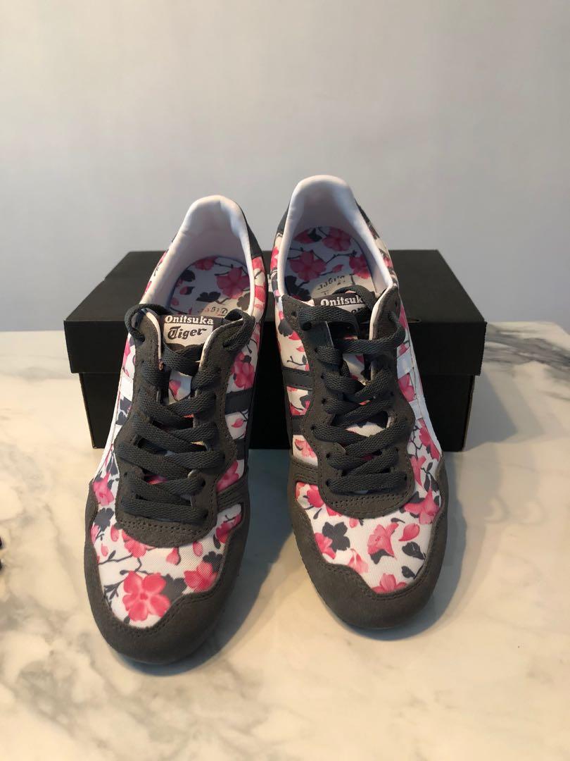 Onitsuka tiger serrano sakura online