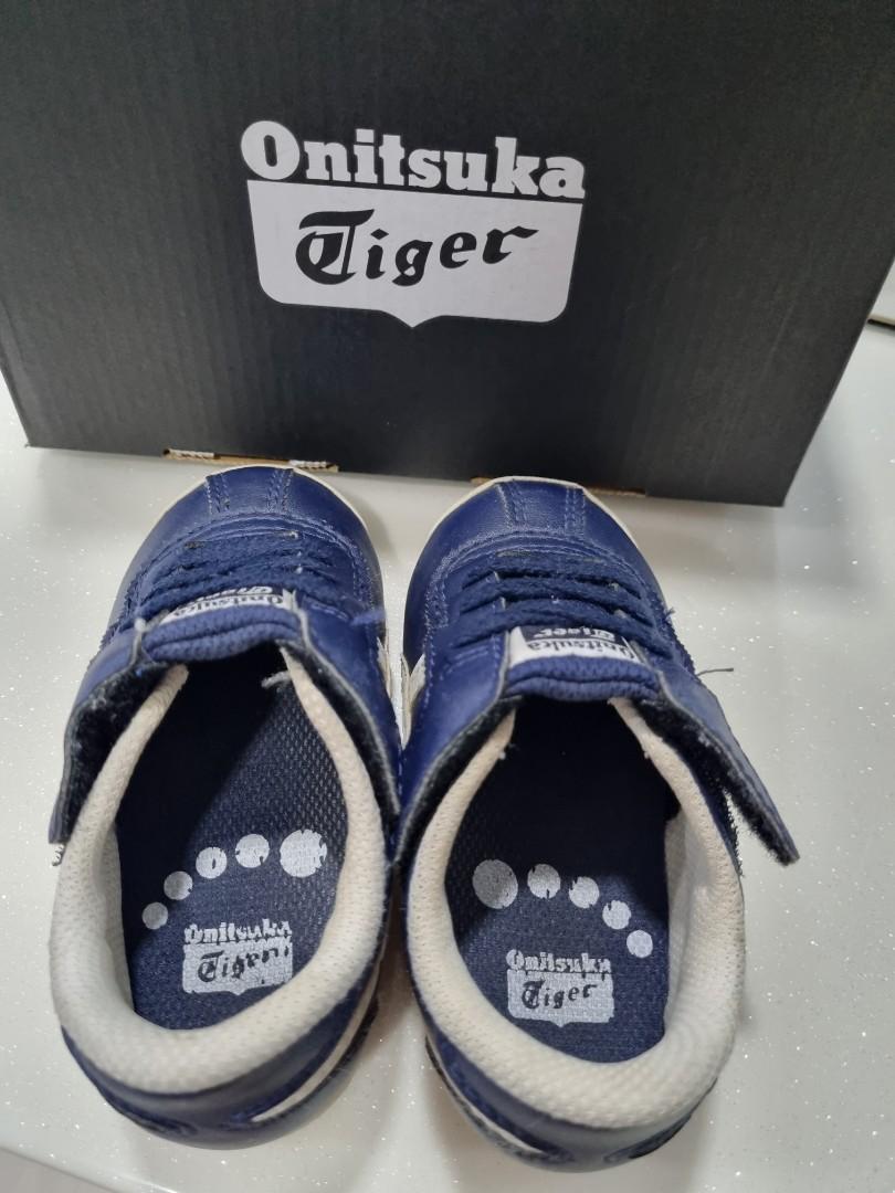 Onitsukatiger UK size k5 (Category: Babies & Kids Fashion) located in Singapore. Submitted by xssmit (Listing ID 1123227798, Image 3). Description: Onitsukatiger UK size k5.