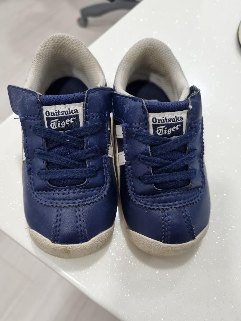 Onitsukatiger UK size k5 (Category: Babies & Kids Fashion) located in Singapore. Submitted by xssmit (Listing ID 1123227798, Image 1). Description: Onitsukatiger UK size k5.