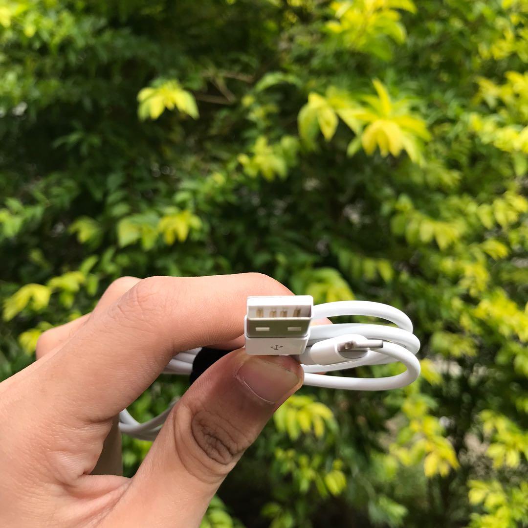 Original Lightning Cable iPhone Charger, Mobile Phones & Gadgets