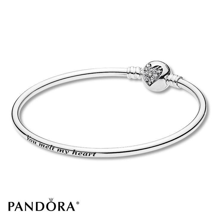 Pandora Heart of Winter Bangle, Women's Fashion, Jewelry