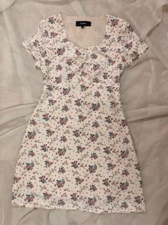 (Category: ) located in . Submitted by pringyyy (Listing ID 1123136172, Image 1). Description: .