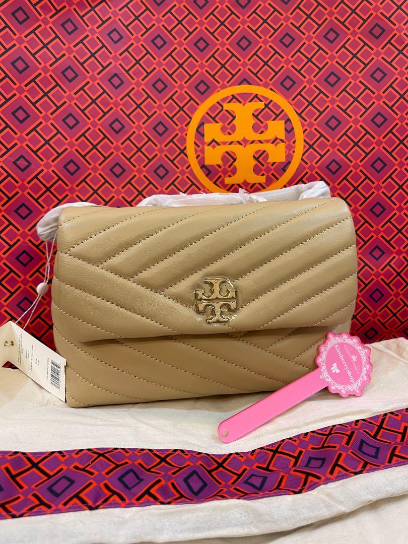 Ready Stock authentic Tory Burch 64963 Devon beige sand Tory Burch Fleming  convertible sling bag, Luxury, Bags & Wallets on Carousell