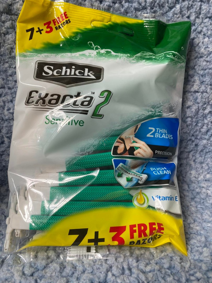 Schick Exacta 2, Beauty & Personal Care, Hair on Carousell