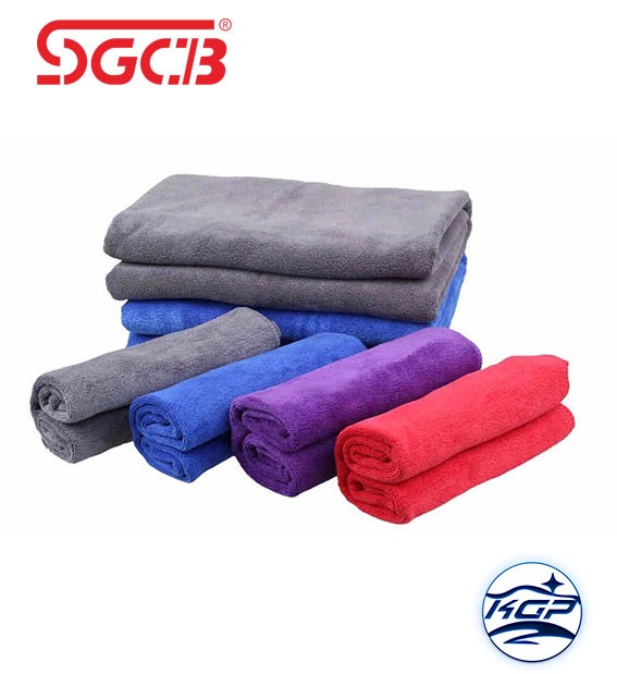 2 Towels. Grey and Red – All Rounders SGCB Microfiber Towel 400GSM 40X40CM 