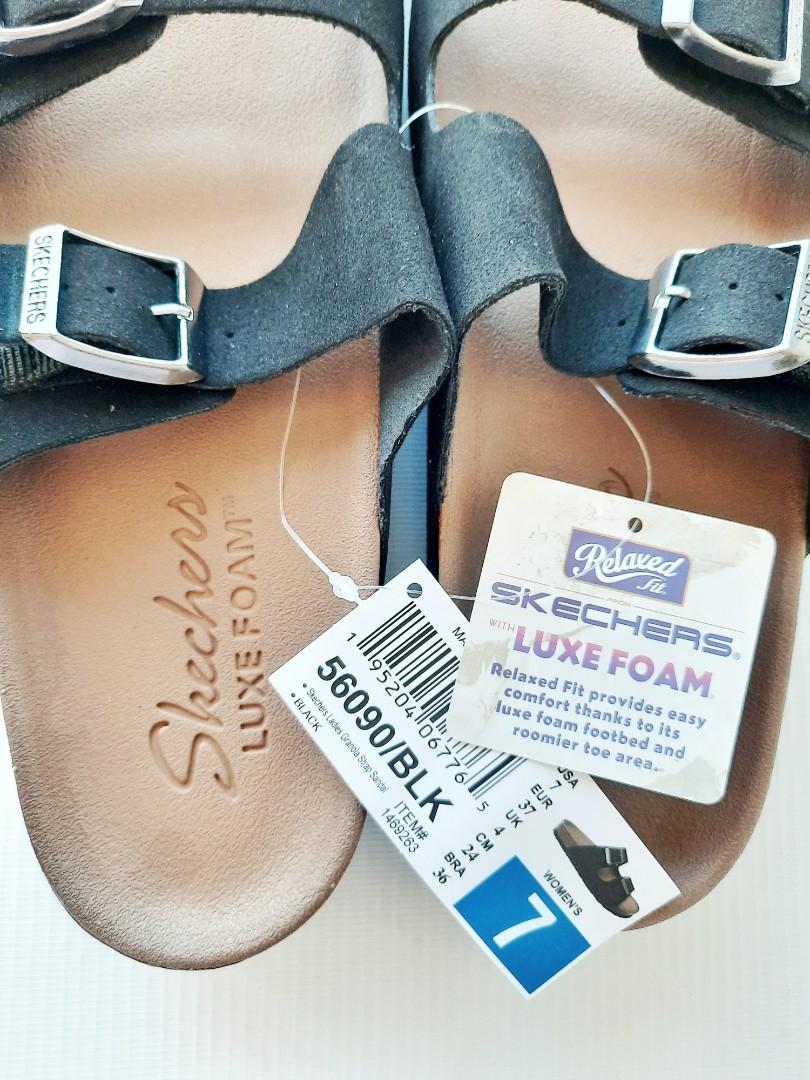 Skechers Relaxed Fit with Luxe Foam 