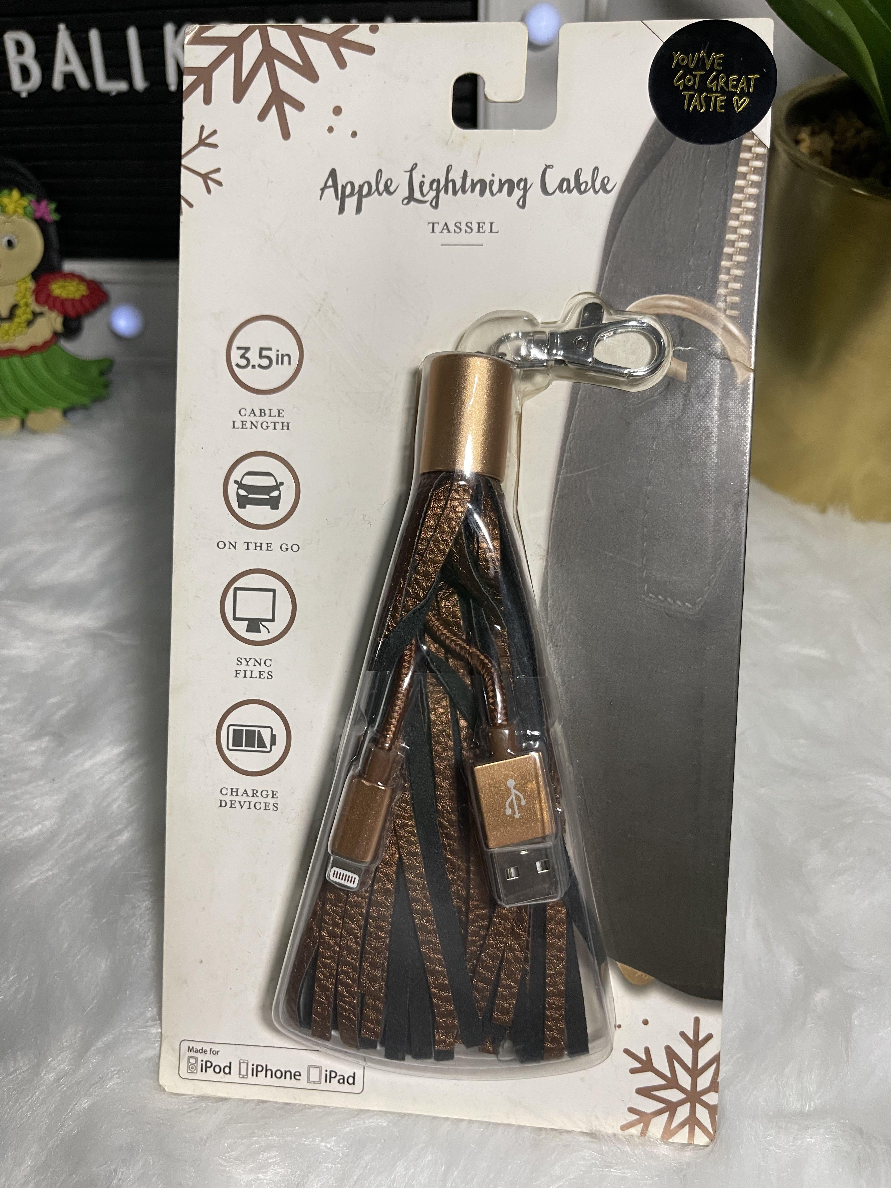 So useful‼️ Vivitar lighting cable tassle🥰 (Category: Chargers & Cables) located in Marikina City. Submitted by girlbalikbayan (Listing ID 1123253844, Image 3). Description: Looking for a unique one of kind gift? We love shopping for items that aren’t commonly sold in the Philippines. Now is your chance to give your loved ones, friends, colleagues and staff an extra special gift at amazing prices and easy layaway payment plans! Shopping na‼️ VIV