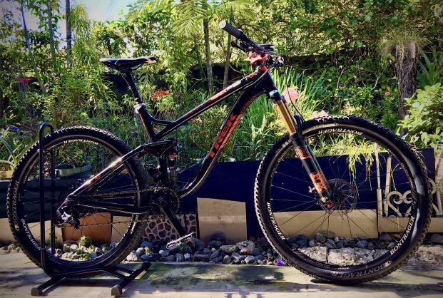 Trek fuel ex9, Sports Equipment, Bicycles \u0026 Parts, Bicycles on Carousell