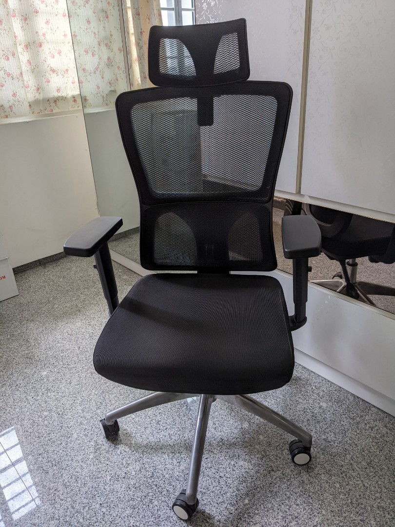 UMD Q52 Ergonomic HighBack Mesh Officer Chair, Furniture & Home Living