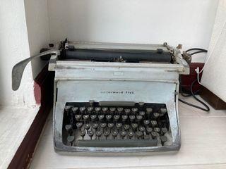 Underwood Five typewriter