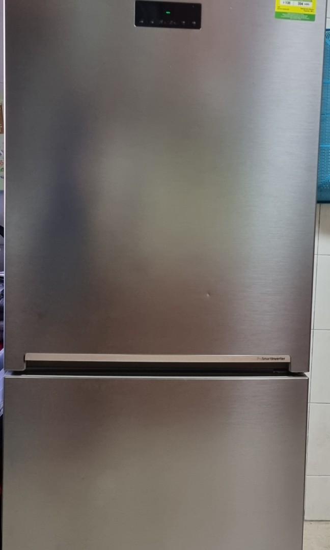 Used Beko Fridge 415L Bottom Freezer still under warranty, TV & Home