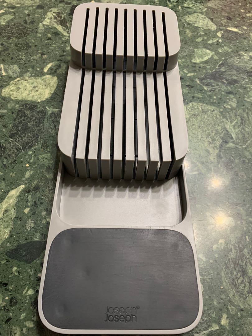 Used Joseph & Joseph Knife organiser, Furniture & Home Living, Bathroom