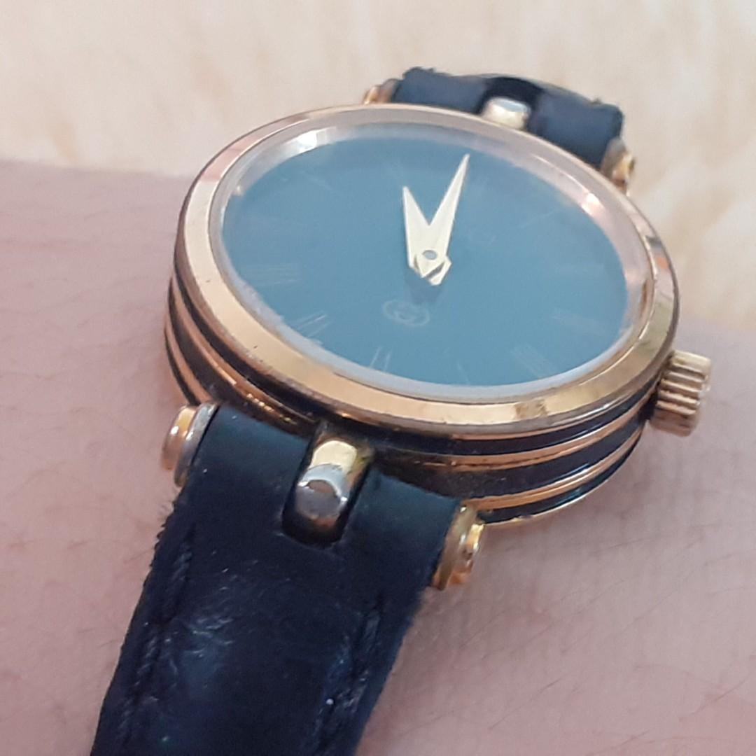 Vintage GUCCI Watch 2000L