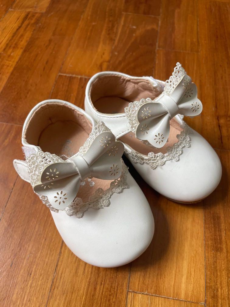 Girls white bow shoes cheap