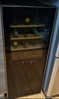 （分類：）位於 。 由 rooykwok 提交（商品編號 1123279872，圖片 1）。簡介： 。