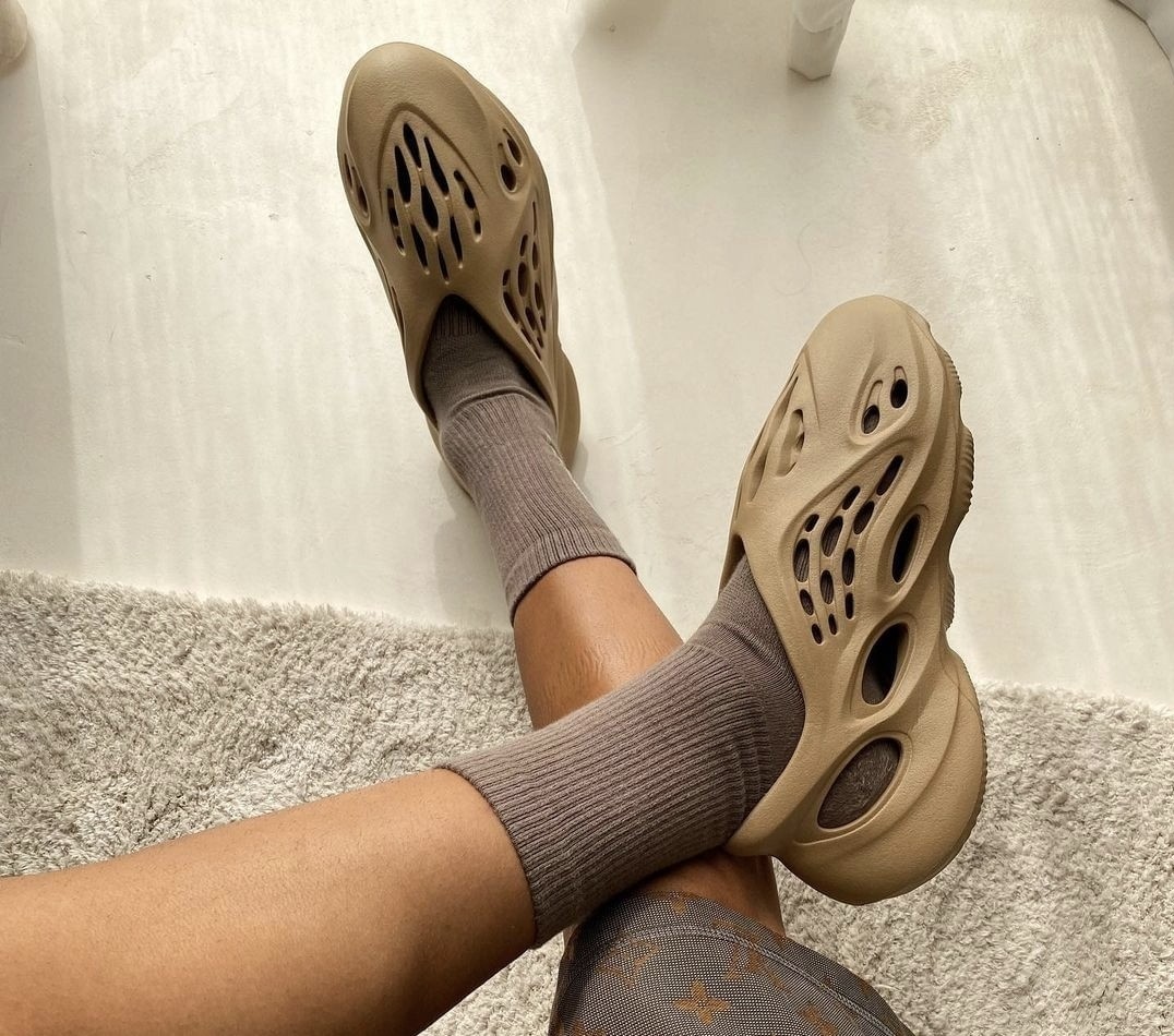 Yeezy foam runner ochre, Men's Fashion, Footwear, Sneakers on Carousell