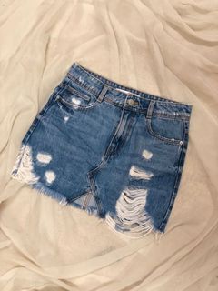 (Category: ) located in . Submitted by pringyyy (Listing ID 1123134701, Image 1). Description: .