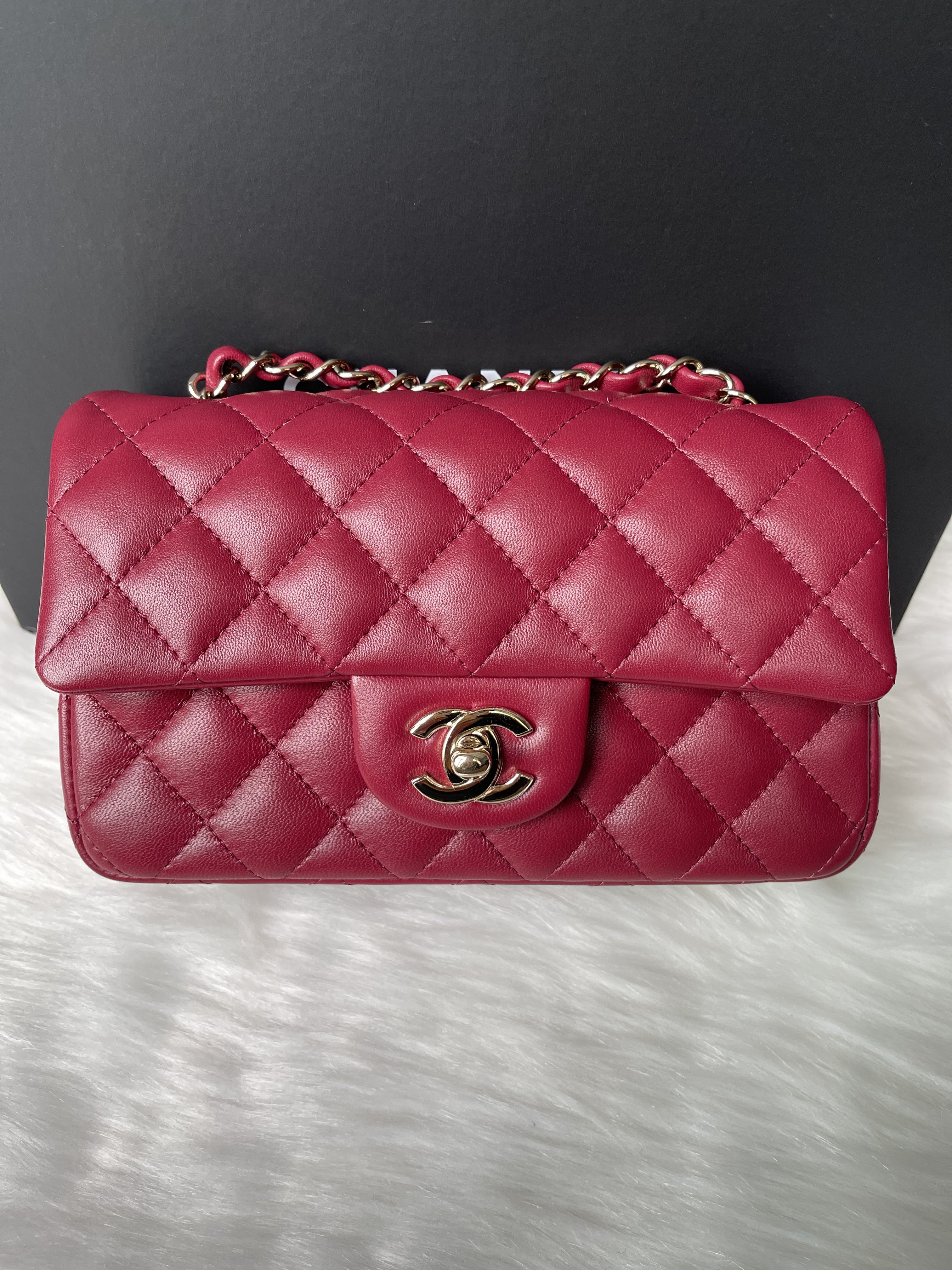 Chanel 21a burgundy clearance
