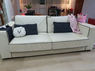 (Category: ) located in . Submitted by ruthperry (Listing ID 1126897698, Image 1). Description: .