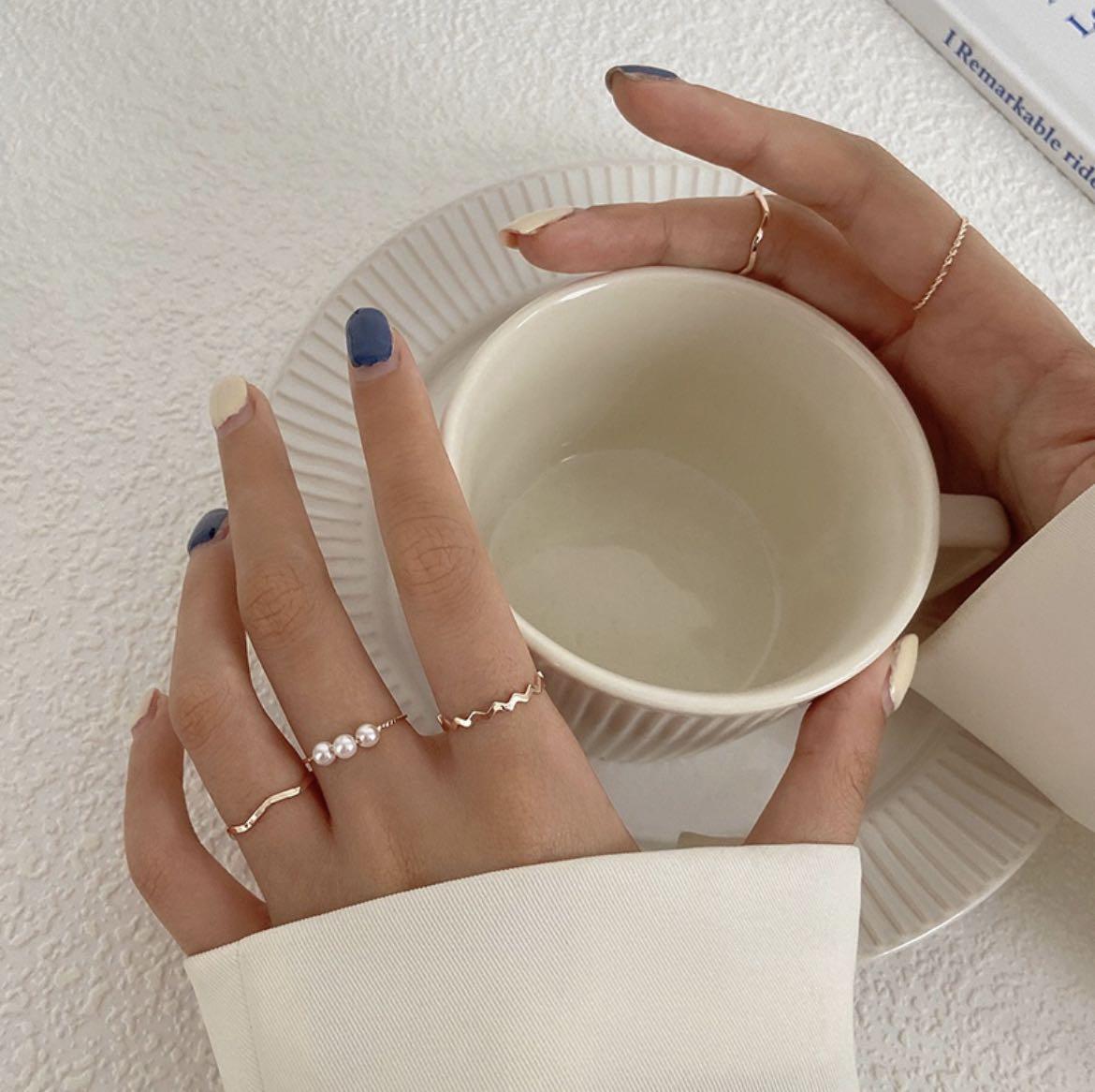 5 Pcs set of Korean Fashion Female Finger Ring Couple Jewelry Gift