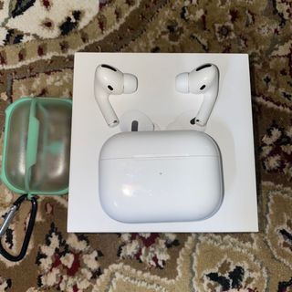(Category: ) located in . Submitted by prelovedbyaiman (Listing ID 1126891331, Image 1). Description: .