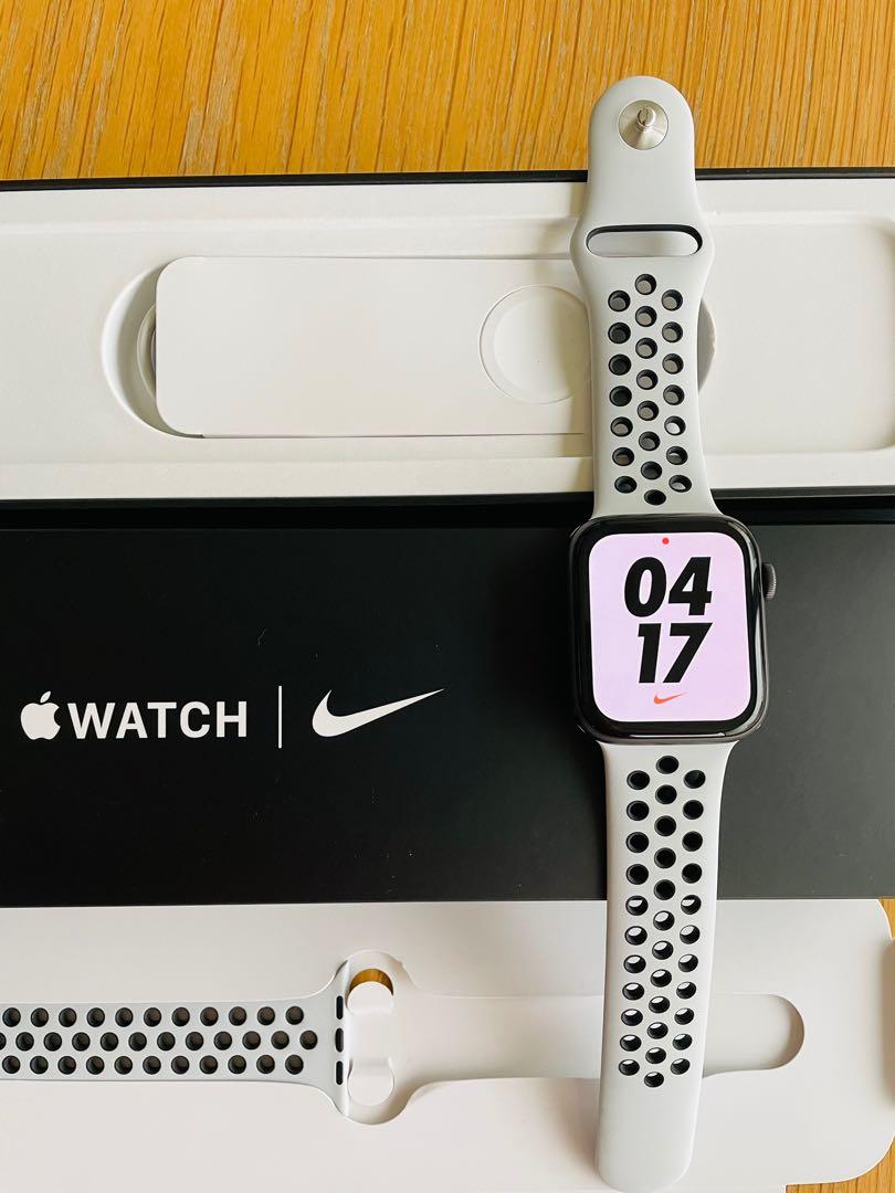Apple Watch Nike SE 44mm, Mobile Phones \u0026 Gadgets, Wearables \u0026 Smart  Watches on Carousell