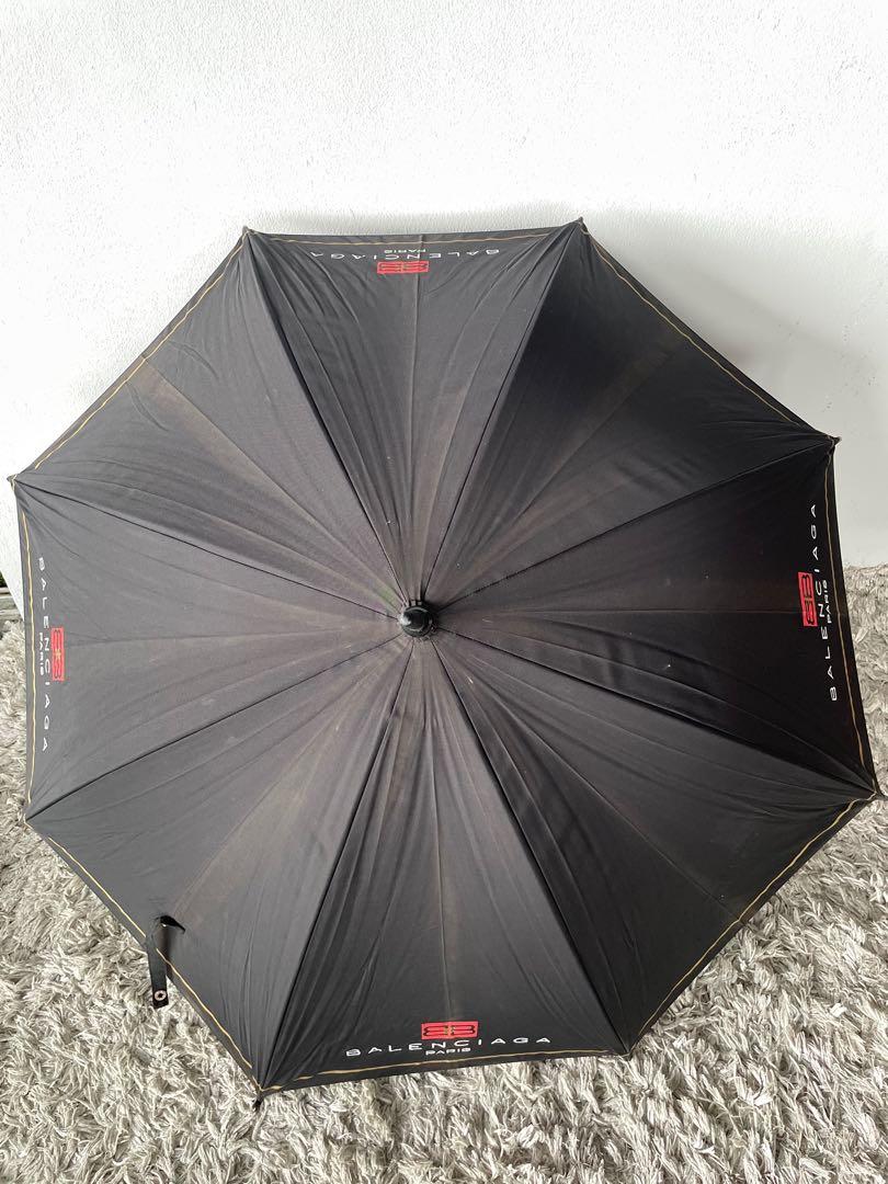 Balenciaga umbrella price 2025