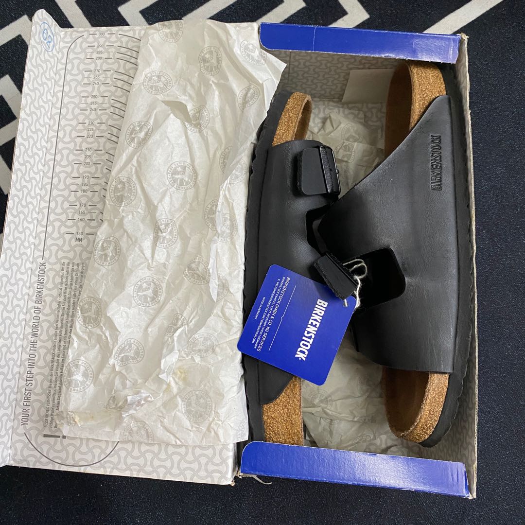 BIRKENSTOCK ARIZONA, Men's Fashion, Footwear, Flipflops and Slides on  Carousell