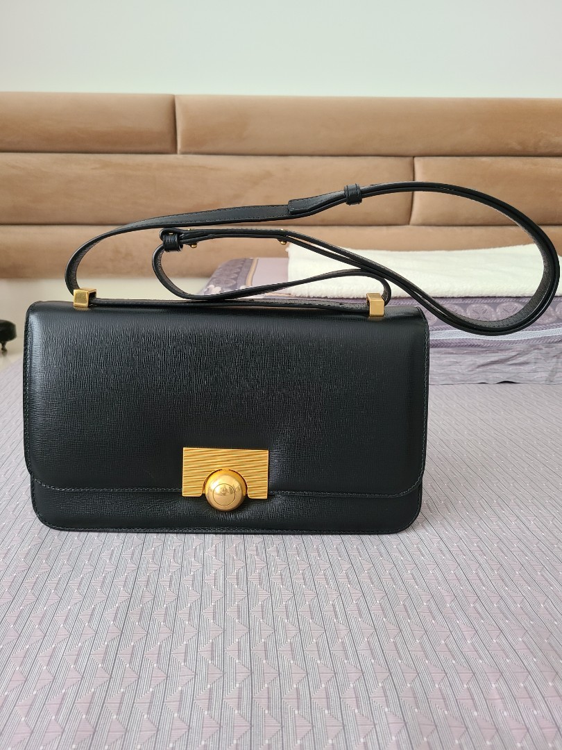 Bottega veneta sales bv classic bag