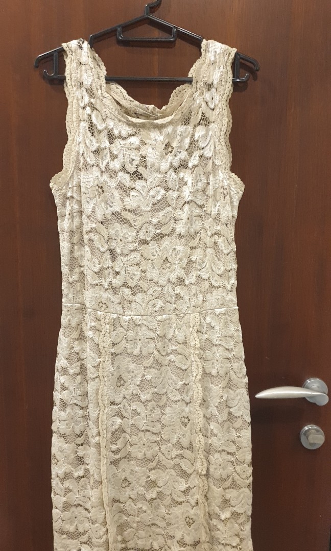 Brand new Intimissimi it has the luxe feel without thre uxe price tag