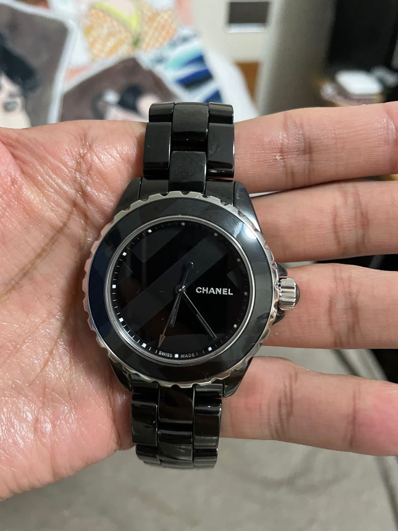 Chanel J12 38mm untitled limited edition, 名牌, 手錶- Carousell