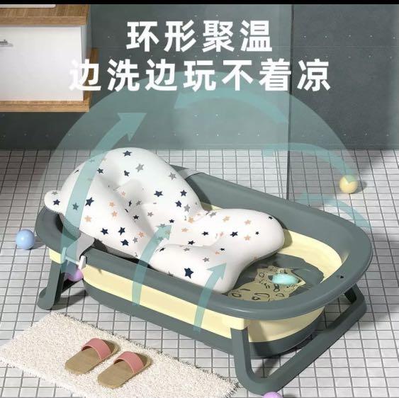 Collapsible bath tub (Category: Bathtub & Bath Accessories) located in Makati City. Submitted by ccamilleee (Listing ID 1126894565, Image 2). Description: .