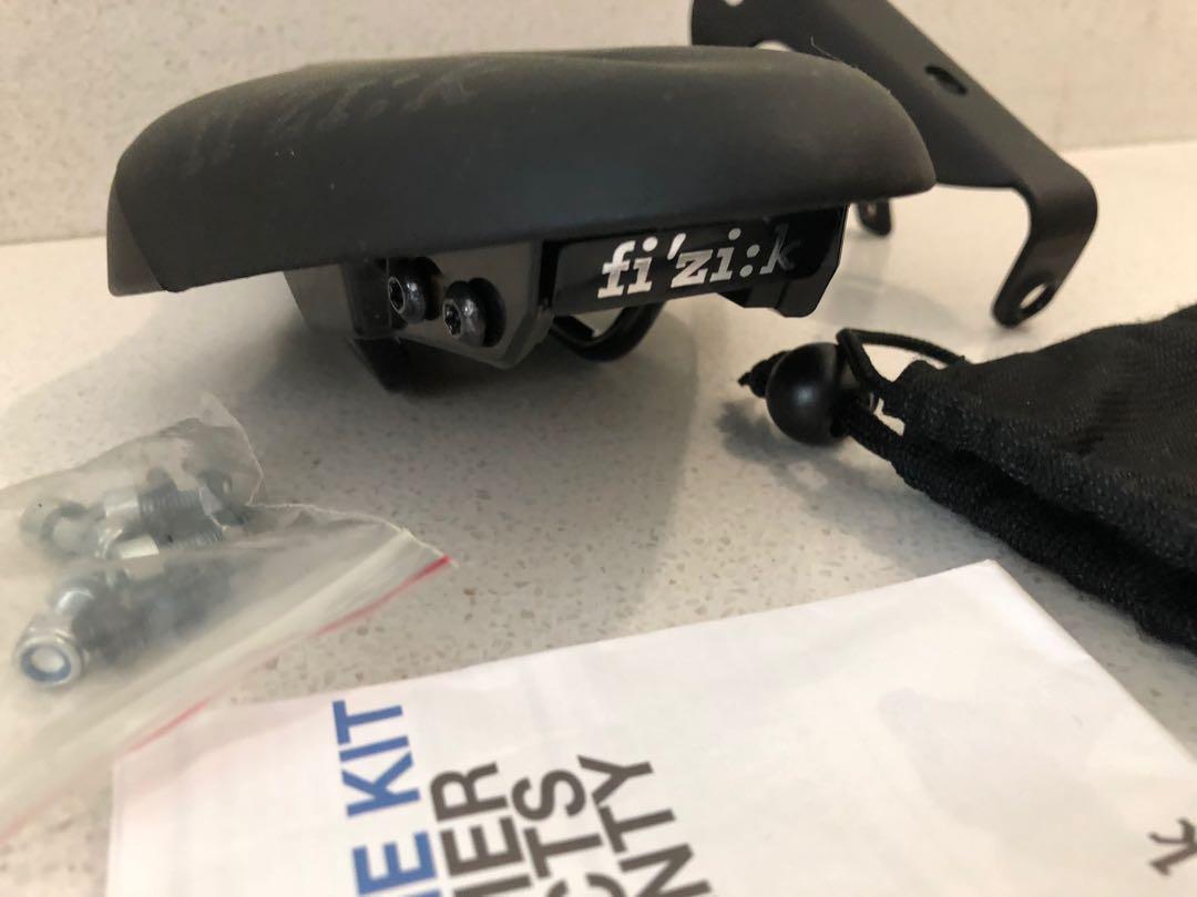 Fizik Mistica Saddle 135mm, Sports Equipment, Bicycles & Parts, Parts