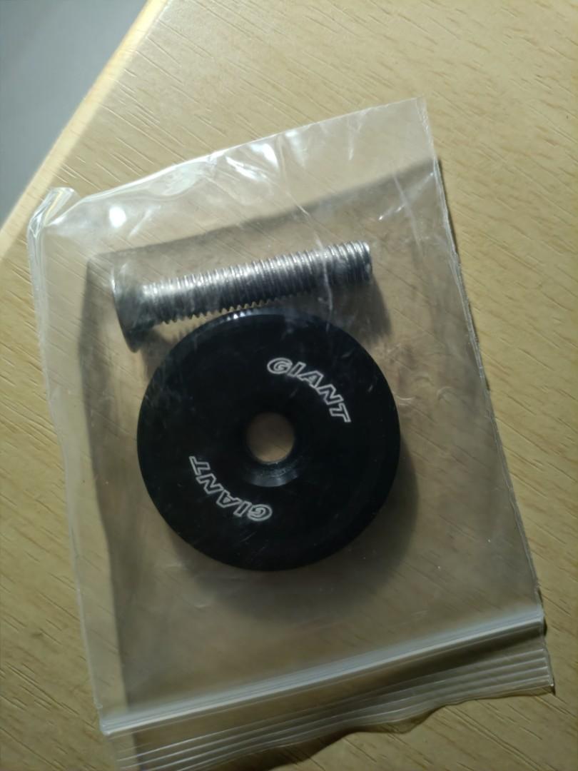 Giant top cap shop