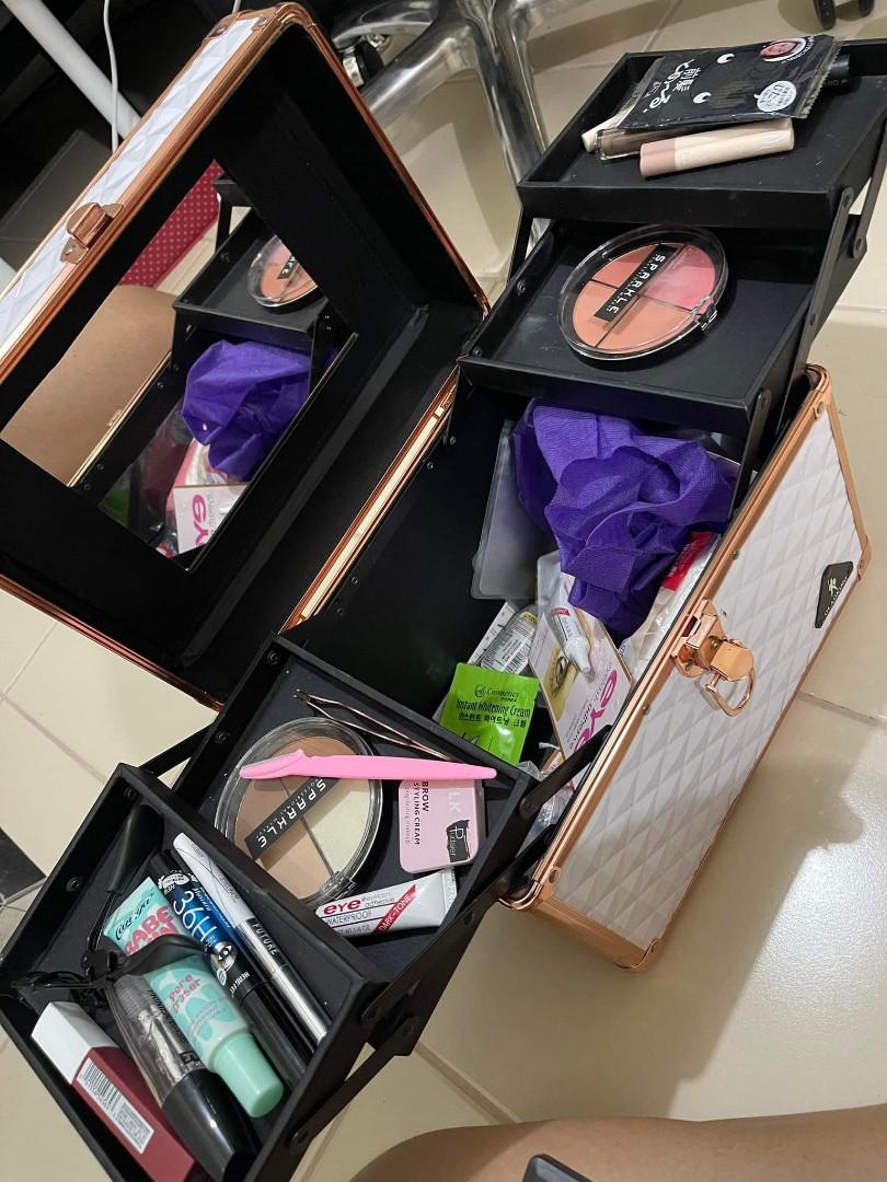Gladking Makeup Kit Box With Mirror