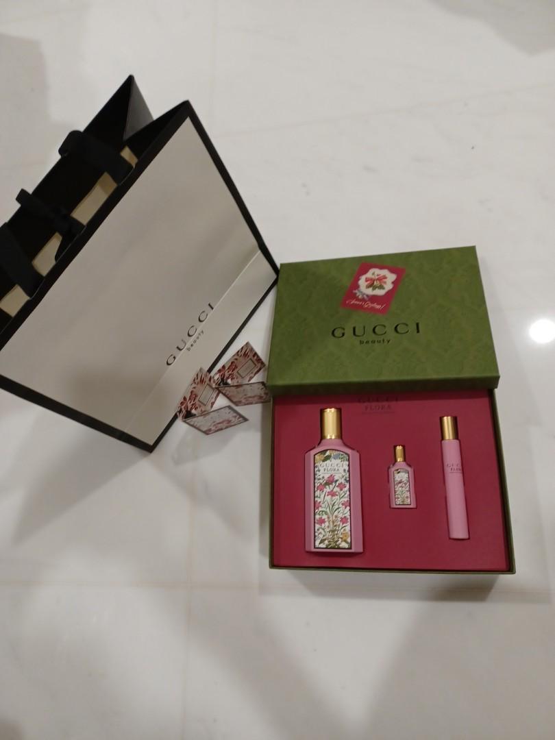 Gucci flora 2025 box