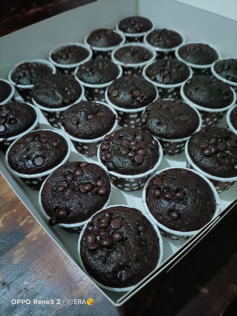 Halal Mini's Muffin, Food & Drinks, Homemade Bakes on Carousell