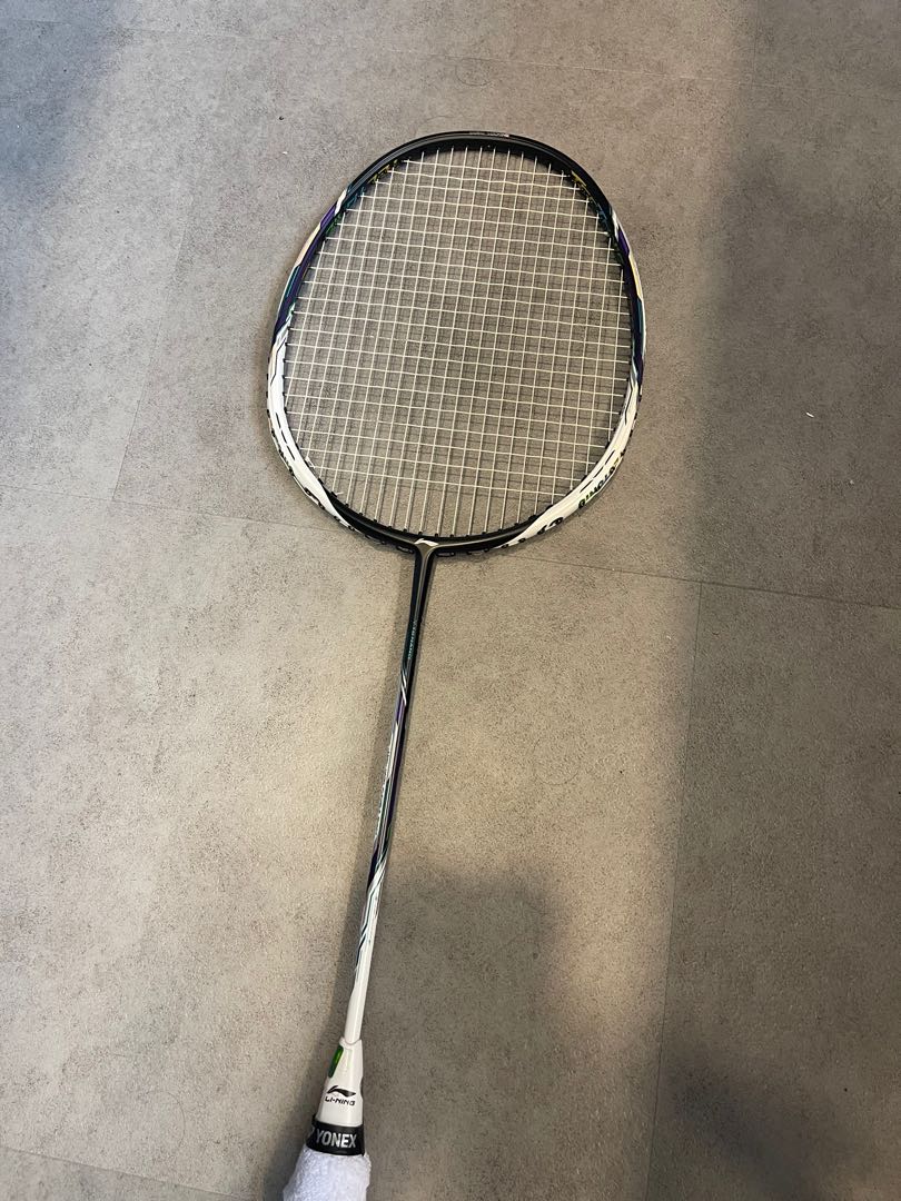 Lining Tectonic 9, Sports Equipment, Sports  Games, Racket  Ball Sports  on Carousell