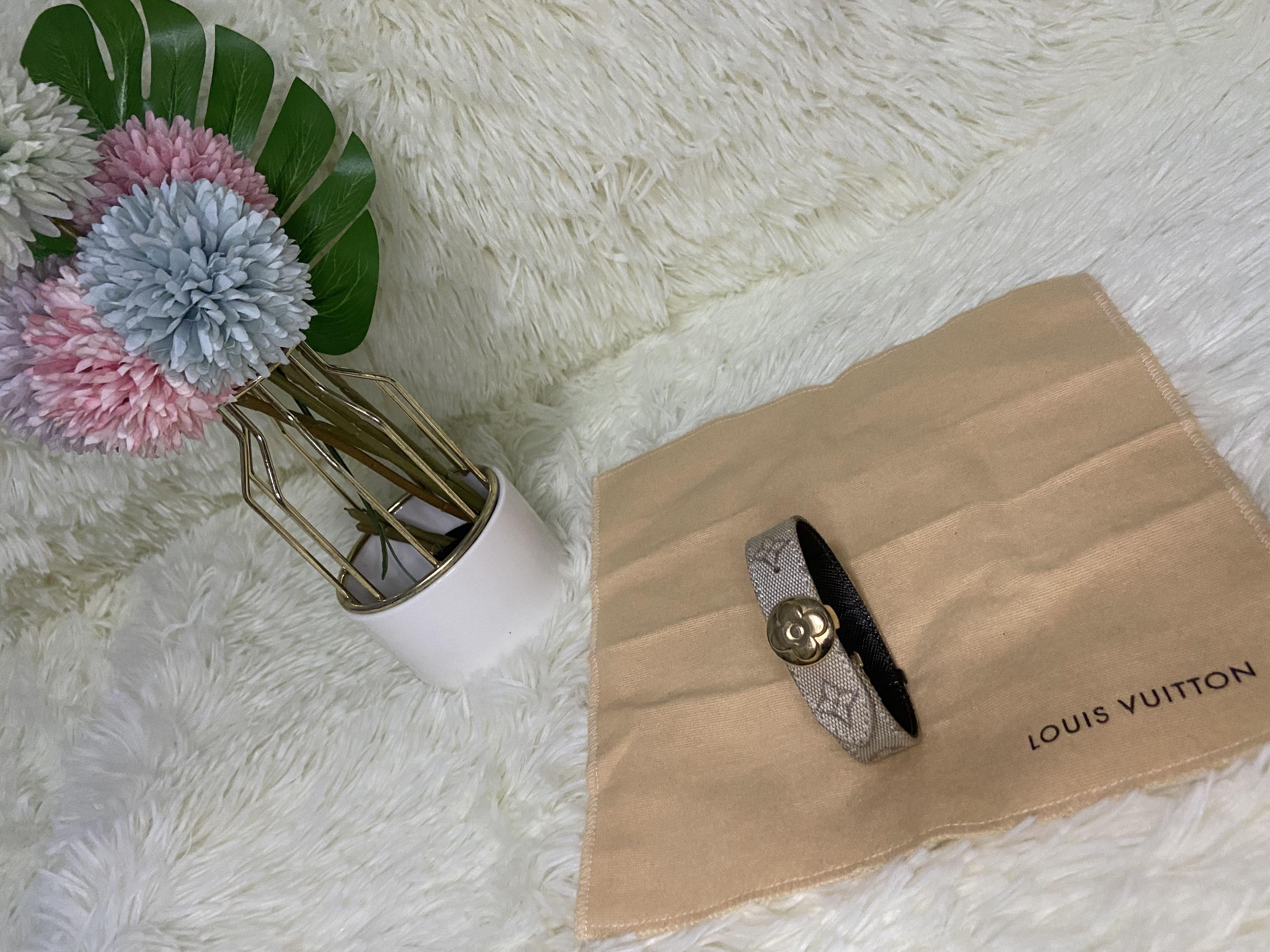 LV Mini Lin Canvas Wish Bracelet/Bangle (Category: Luxury Accessories) located in Las Pinas. Submitted by Le.Pattie.Luxe (Listing ID 1126837548, Image 1). Description: Authentic Louis Vuitton Bangle / Bracelet Adjustable Inclusion: dust cover No scratch Hardware logo still gold Code: SN1022 Circumference size Size: 127mm or 5in or 13cm .