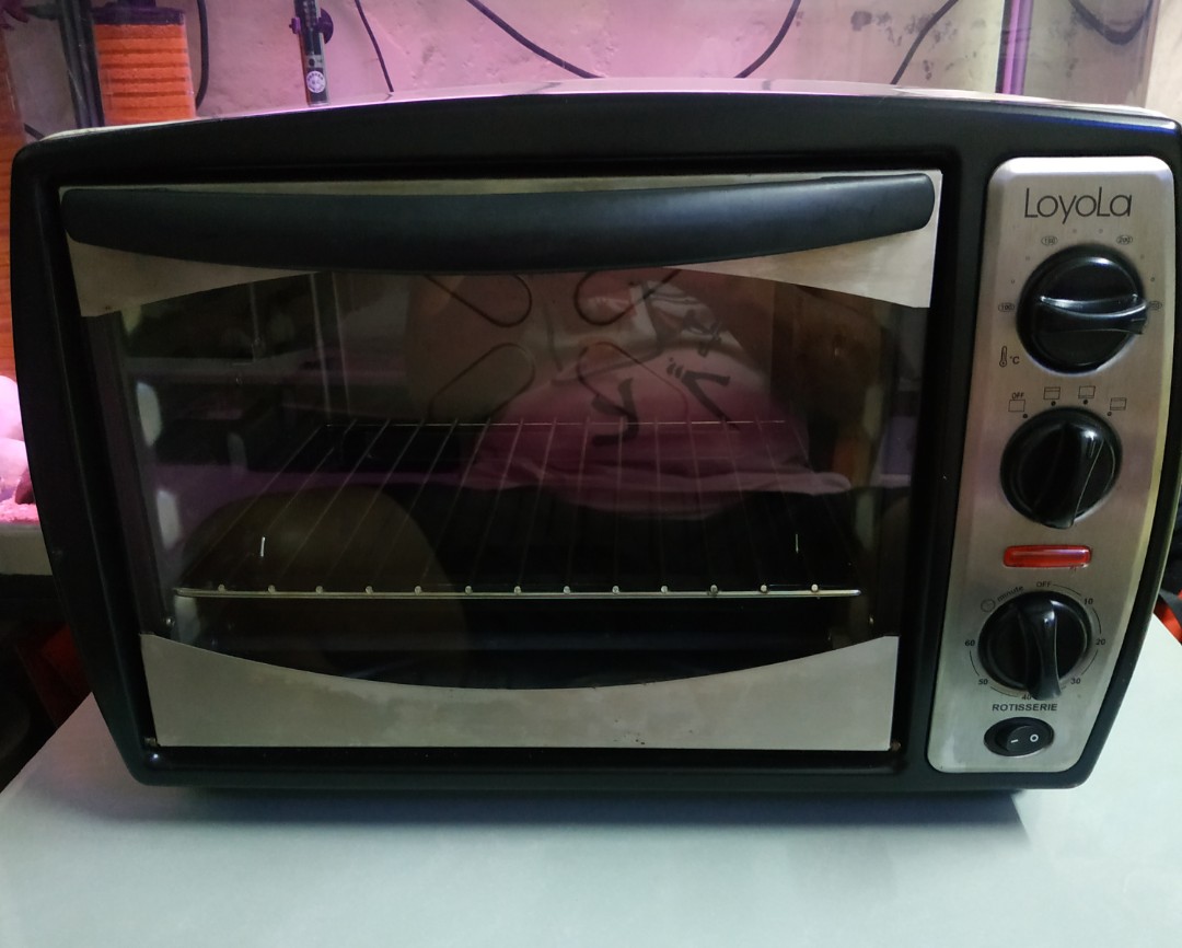 Loyola 1300 Watt Electric Oven, 家庭電器, 廚房電器, 焗爐及多士爐 Carousell