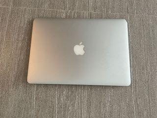 Macbook Air 13 inch early 2015 model