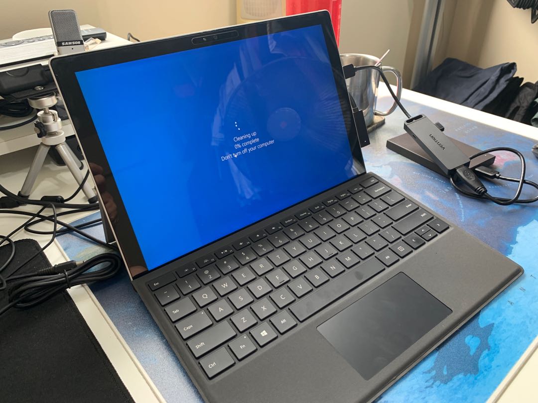 Microsoft Surface Pro 4 i7 256gb ssd 16gb ram (high spec model