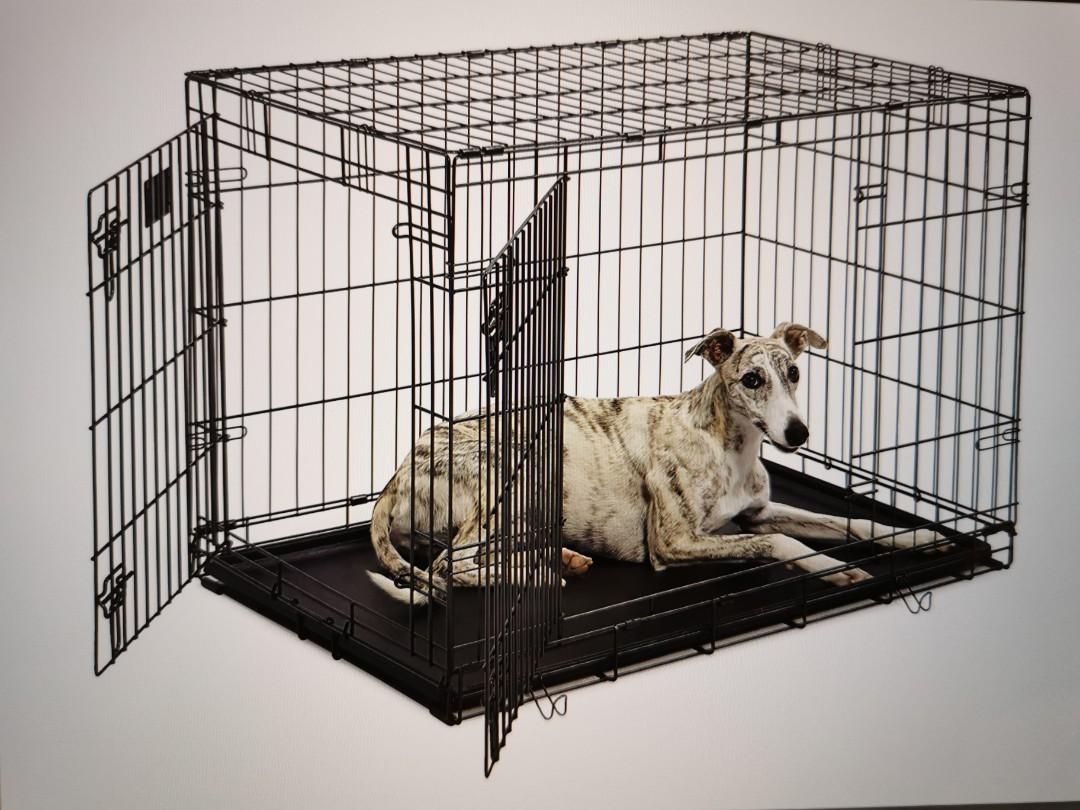 Midwest 36 inch 2 door dog crate with divider Pet Supplies Homes Other Pet Accessories on Carousell