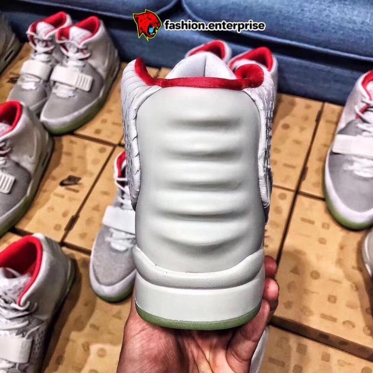 Nike air yeezy 2 platinum real vs fake hotsell