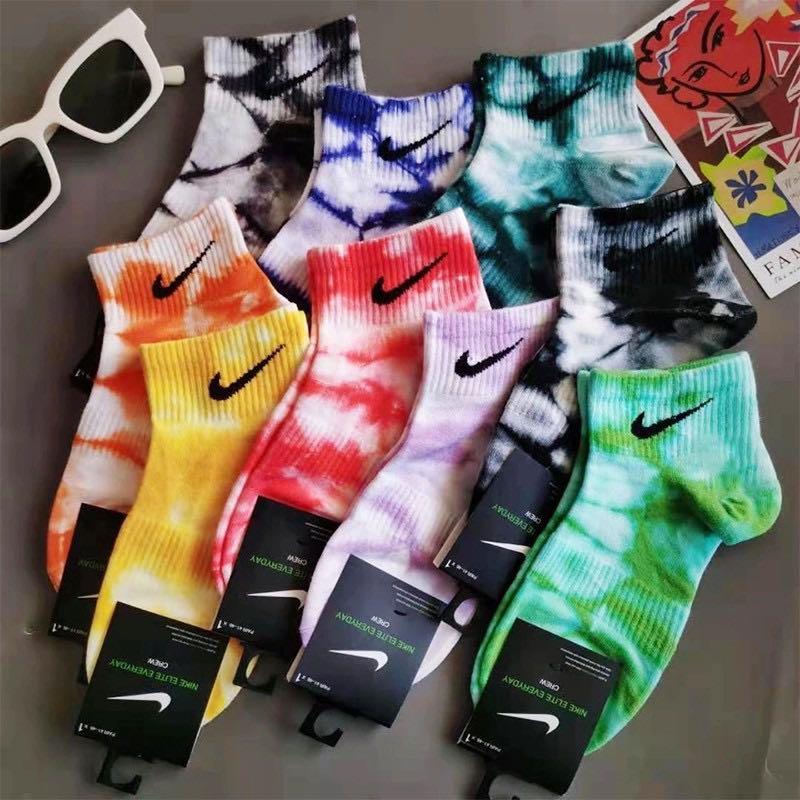 Tie dye nike elite top socks