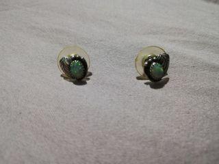 Opal earing vintage