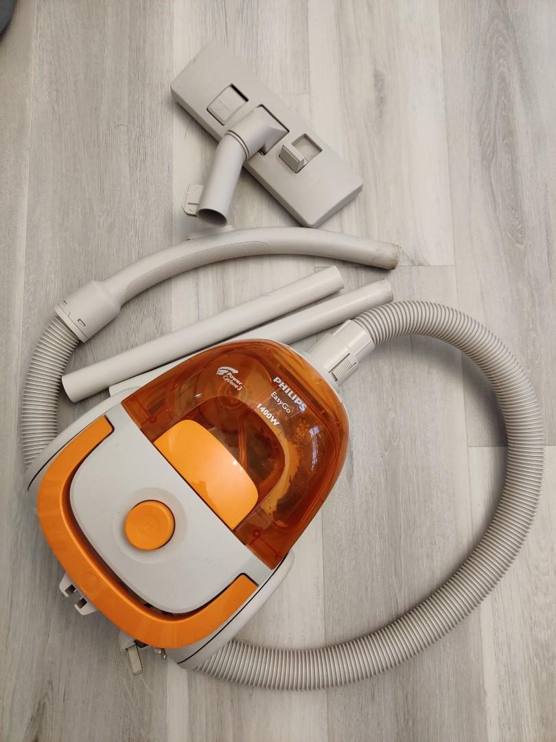 Philips EasyGo Vacuum Cleaner. Small but Powerful. FC8085, TV & Home