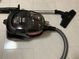 (Category: ) located in . Submitted by jennycleaning (Listing ID 1126852957, Image 1). Description: .